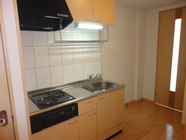 物件内観写真2　(キッチン)