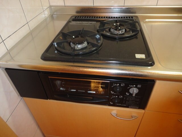 物件内観写真13　(２口ガスコンロ)