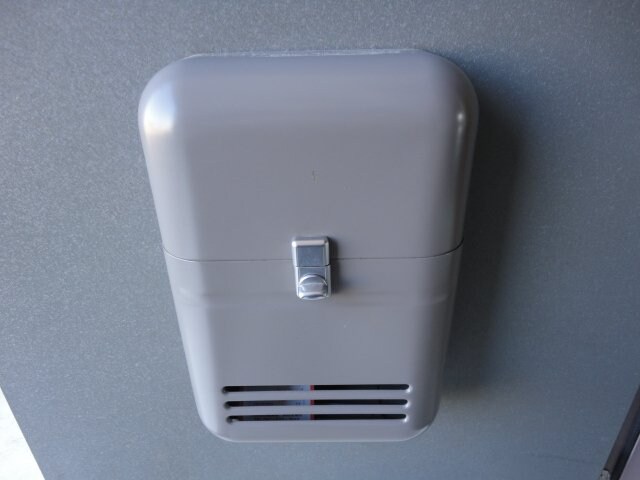 物件内観写真28　(玄関)