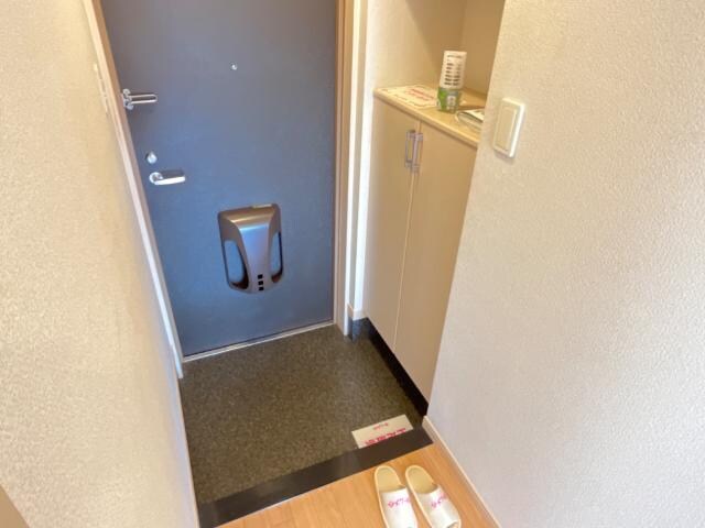 物件内観写真20　(玄関)