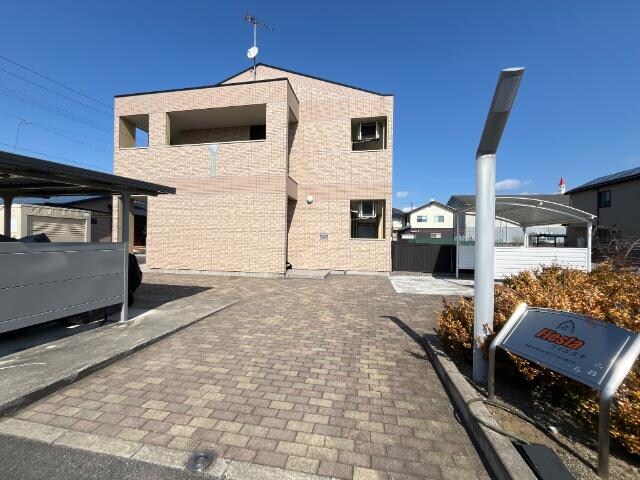 物件外観写真3　(外観写真（昼）)