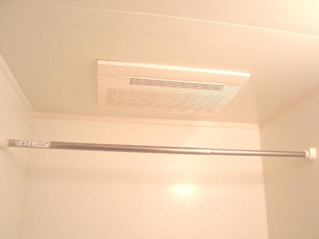 物件内観写真19　(浴室乾燥機)