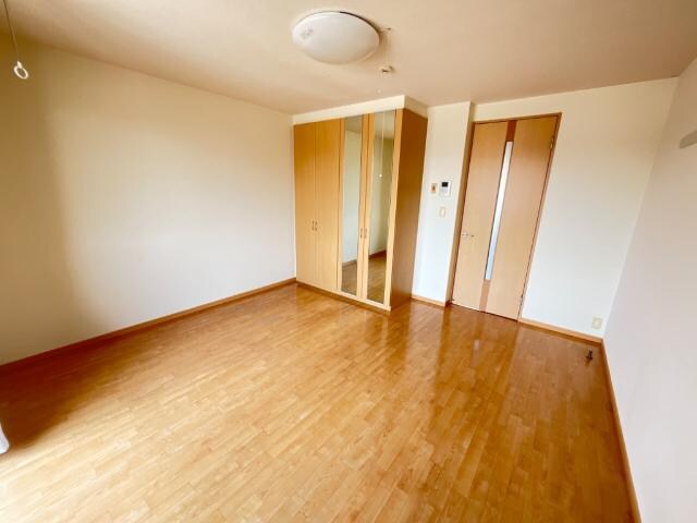 物件内観写真18　(洋室)