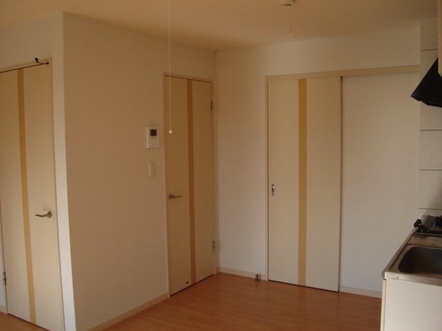 物件内観写真17　(洋室)