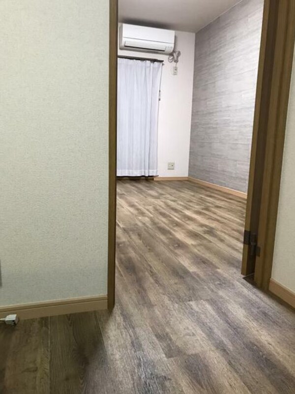 内装他