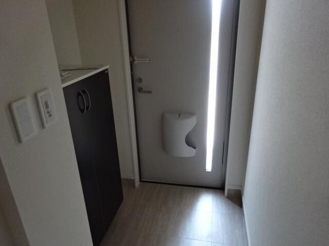 物件内観写真22　(玄関（イメージ）)