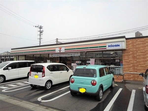 周辺環境(7&#8315;11キオスク観音寺駅店まで500m)