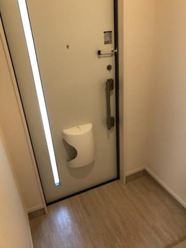 玄関(玄関)