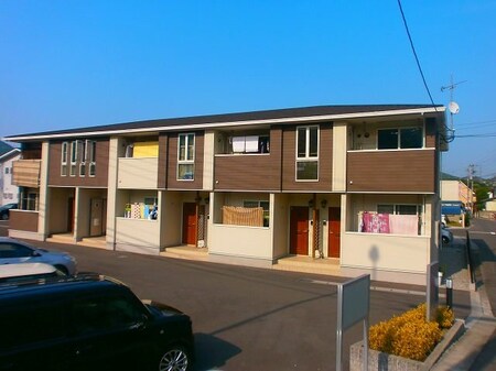 メロー・ピーチ外観写真