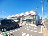 物件外観写真4　(セブンイレブン一宮店さんまで500m)