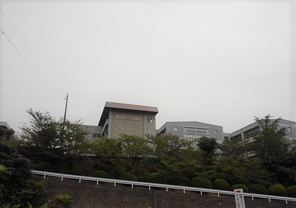 物件外観写真7　(三豊市立松崎小学校まで900m)