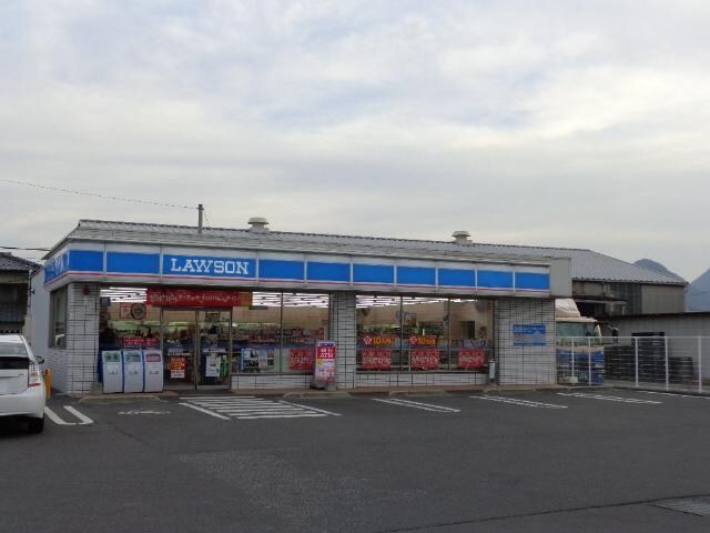 物件外観写真4　(ローソン善通寺稲木町店まで145ｍ)
