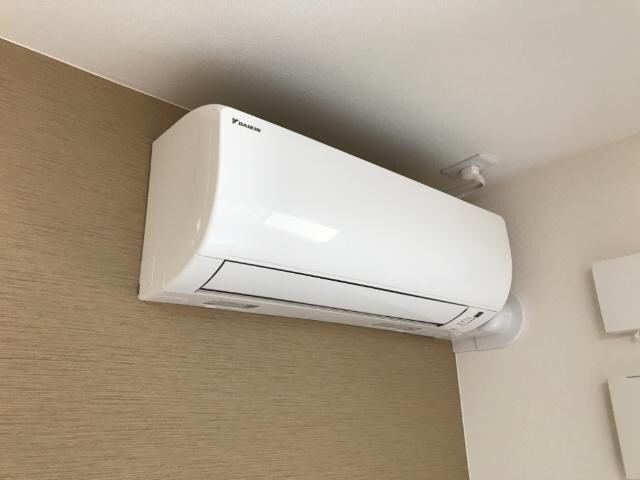 物件内観写真16　(エアコン)