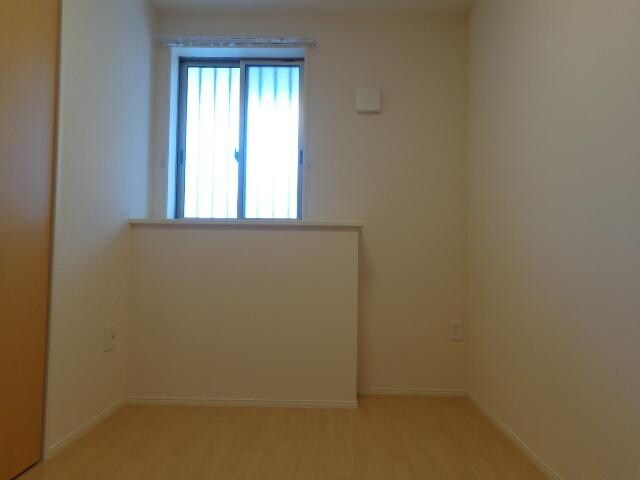 物件内観写真26　(洋室)