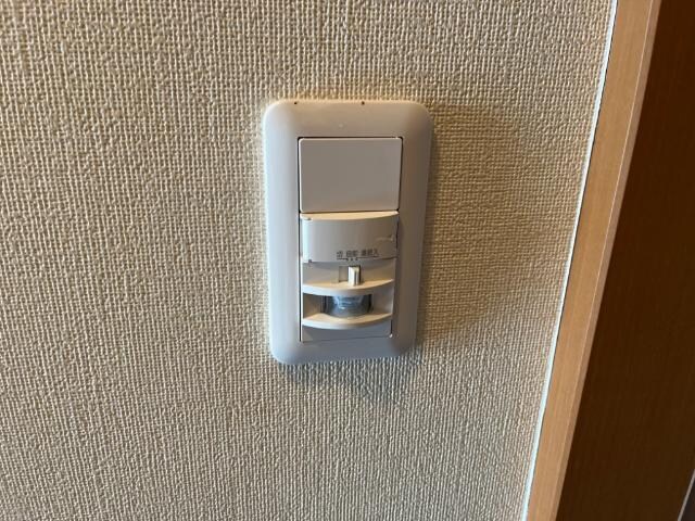 物件内観写真25　(人感センサー)