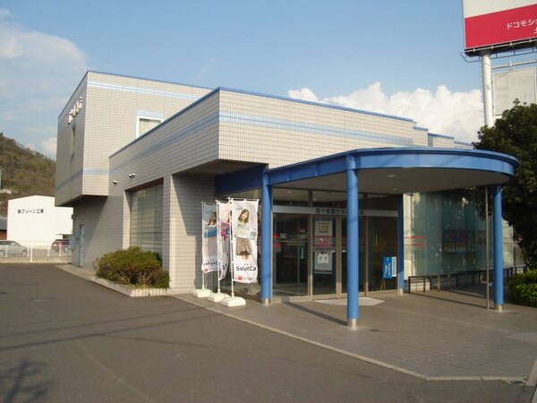 周辺環境(百十四銀行丸亀東支店まで2,190ｍ)