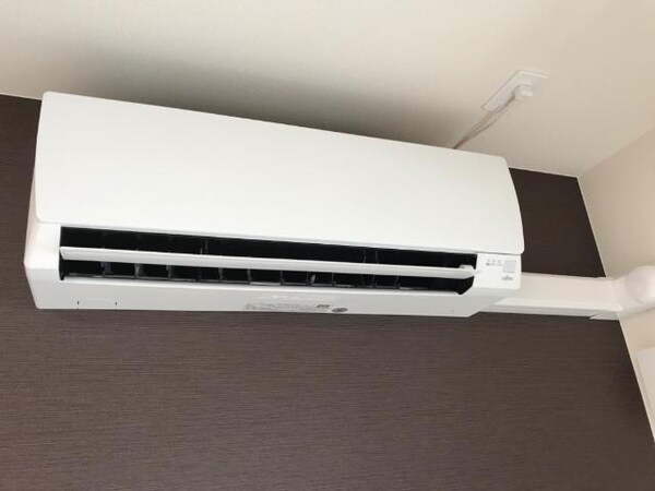建物設備(エアコン)