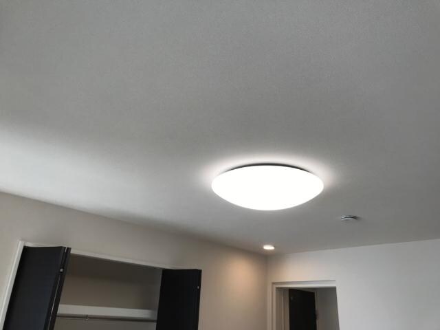 物件内観写真16　(照明)