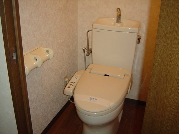 トイレ(シャワー付トイレ)