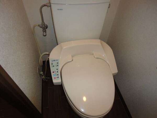 トイレ(シャワー付トイレ)