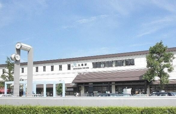 物件外観写真8　(丸亀駅まで6600m)