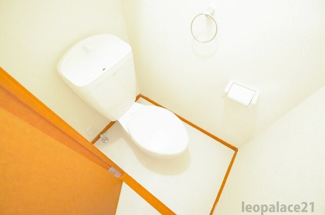 物件内観写真9　(備品や設備仕様は号室等により異なります現地をご確認下さい。)