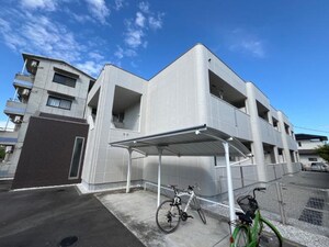 ジューンベリー外観写真