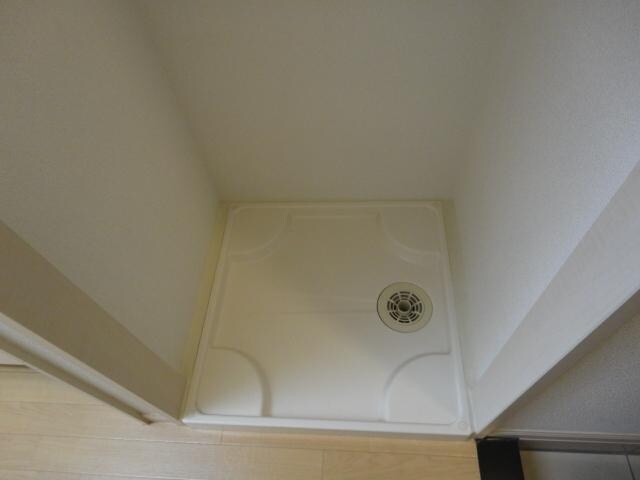 物件内観写真24　(洗濯機置場)