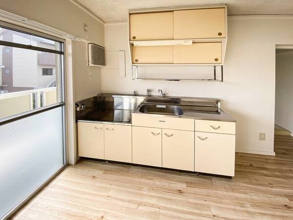 キッチン(ビレッジハウスの同一物件・同一タイプの間取りの写真です)