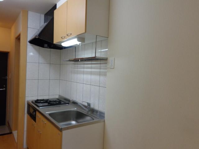 物件内観写真2　(キッチン)