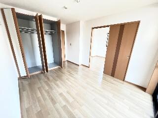 物件内観写真11　(洋室（イメージ）)