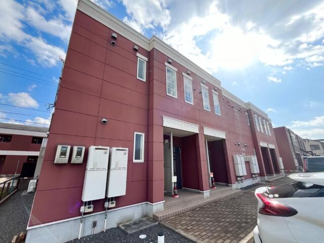 物件外観写真2　(外観写真（昼）)