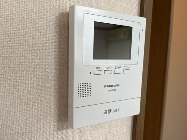 内装他(カメラ付インターホン)