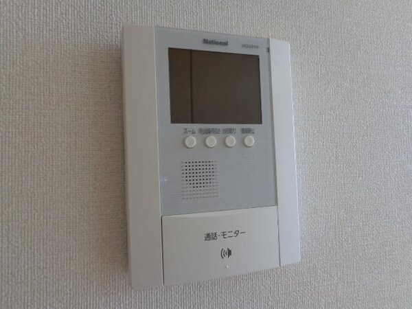 内装他(カメラ付インターホン)