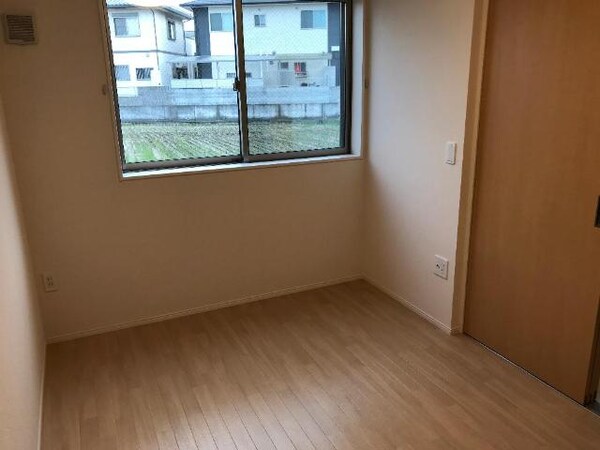 内装他(洋室)