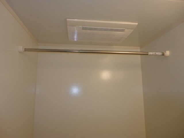 物件内観写真14　(浴室乾燥機)