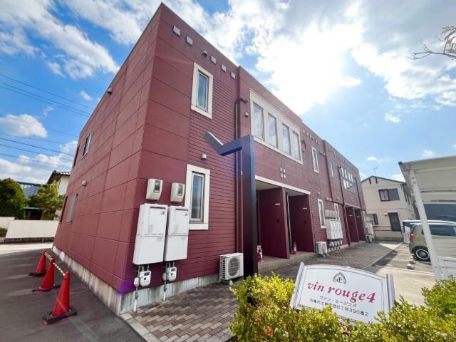 物件外観写真1　(外観写真（昼）)