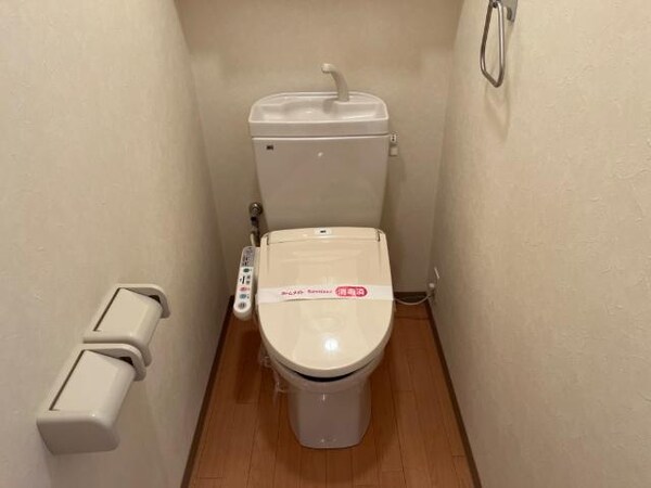 トイレ(シャワー付トイレ)