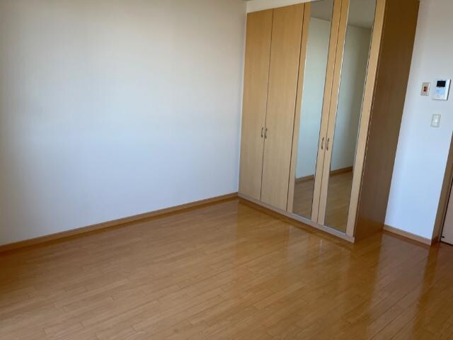 物件内観写真9　(洋室)