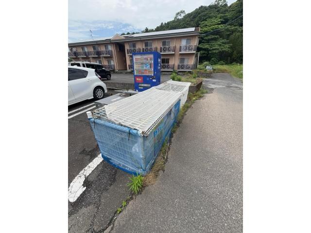 物件外観写真2　