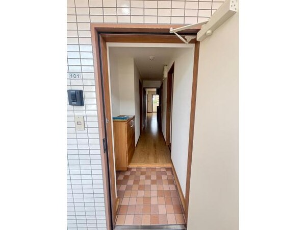 玄関回り