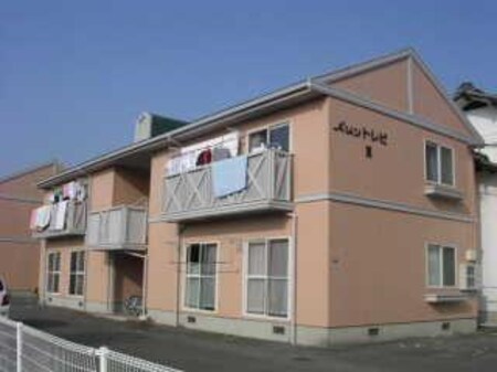 メゾントレビV外観写真