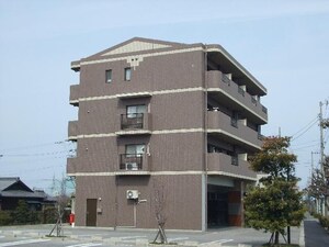 J・ハート一忠外観写真