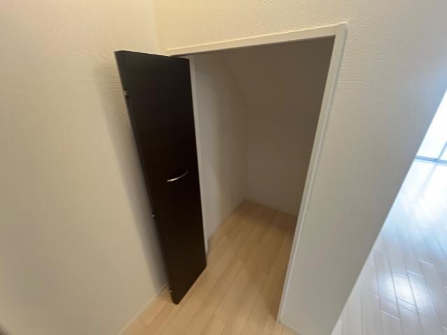 物件内観写真9　(収納)