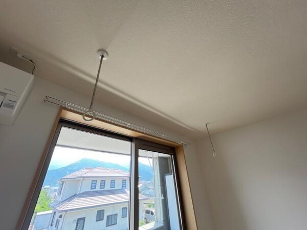 その他室内設備(室内物干し)