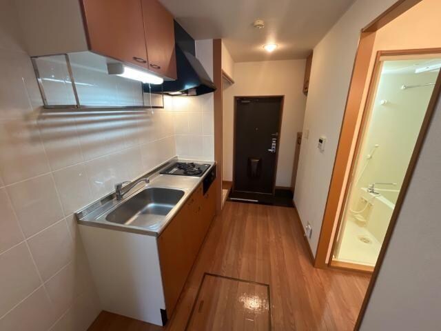 物件内観写真2　(廊下)