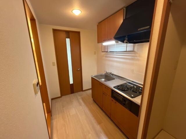 物件内観写真2　(廊下)