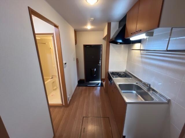 物件内観写真4　(廊下)