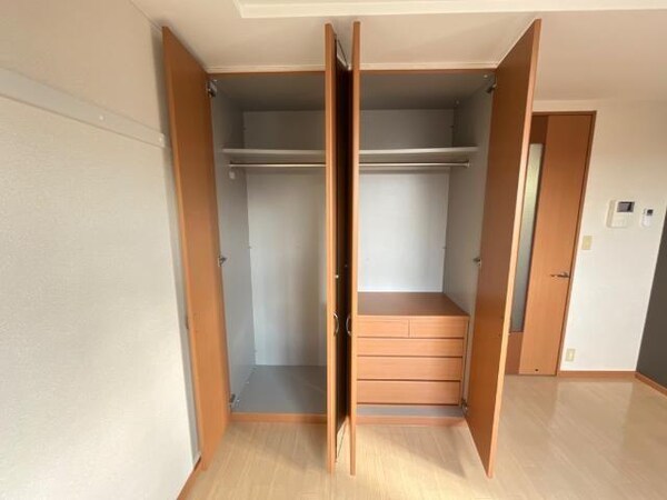 収納(収納)