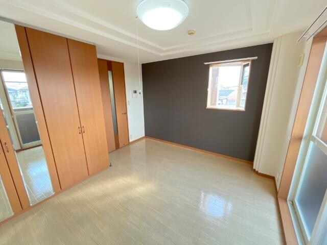 物件内観写真11　(室内)